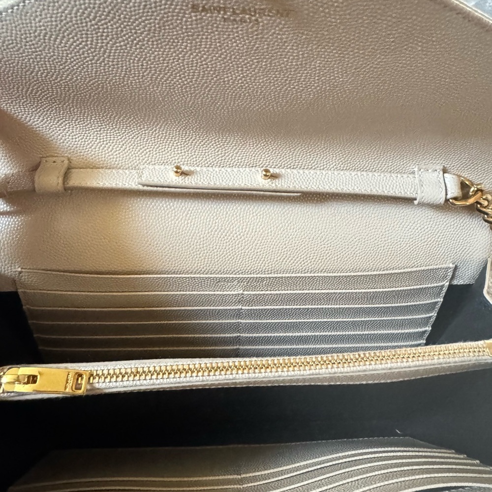 Saint Laurent YSL Large Wallet on Chain - Picture 4 of 11